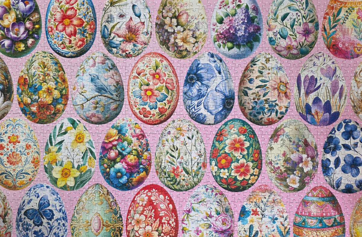 Egg-Stravangaza Puzzle from Seesaw